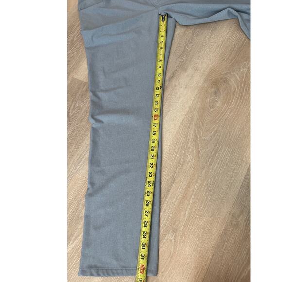 Travis Mathew Open-to-Close Gray Golf Mens 38 Light Weight Stretch Pants - Picture 4 of 7